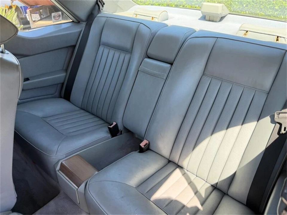 1988 Mercedes-Benz 190E - Image 22 of 31