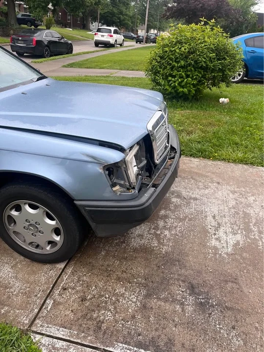 1988 Mercedes-Benz W124 E-Class - Image 12 of 12