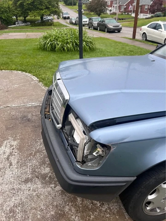 1988 Mercedes-Benz W124 E-Class - Image 10 of 12