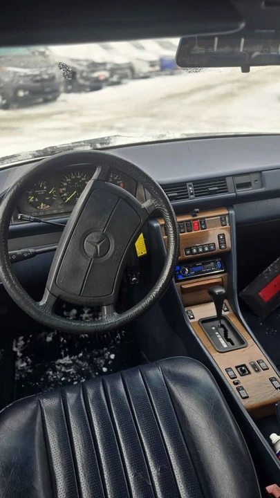 1988 Mercedes-Benz W124 E-Class - Image 6 of 8