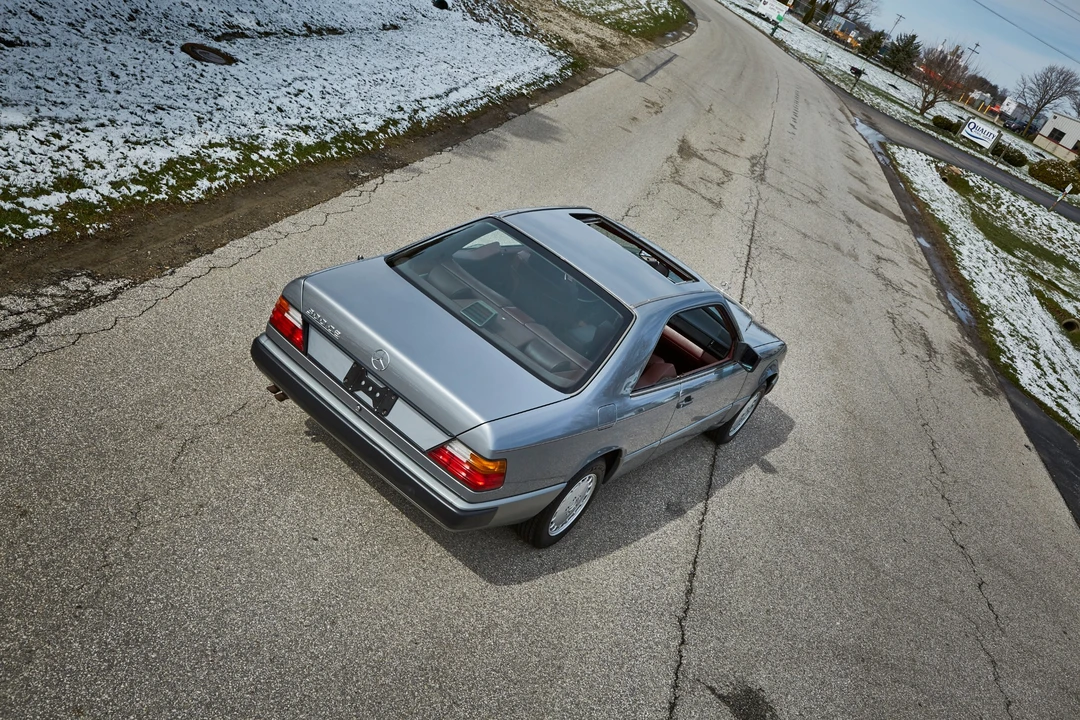 1988 Mercedes-Benz W124 E-Class - Image 15 of 31