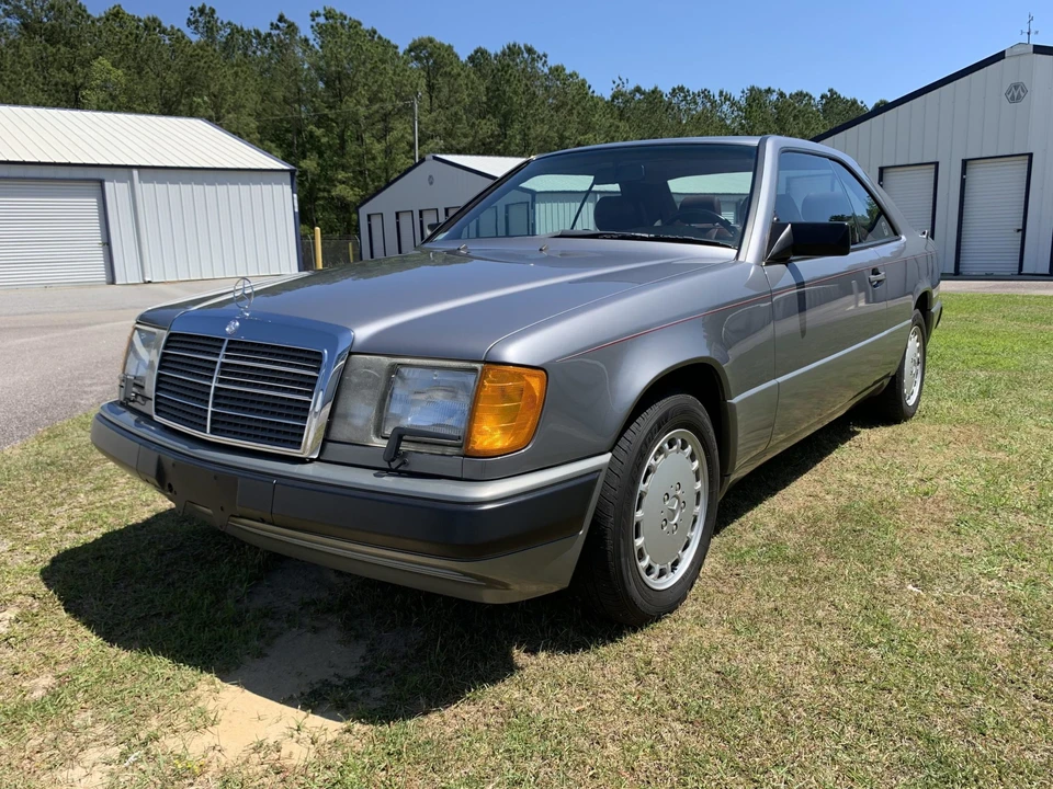 1988 Mercedes-Benz W124 E-Class - Image 6 of 31
