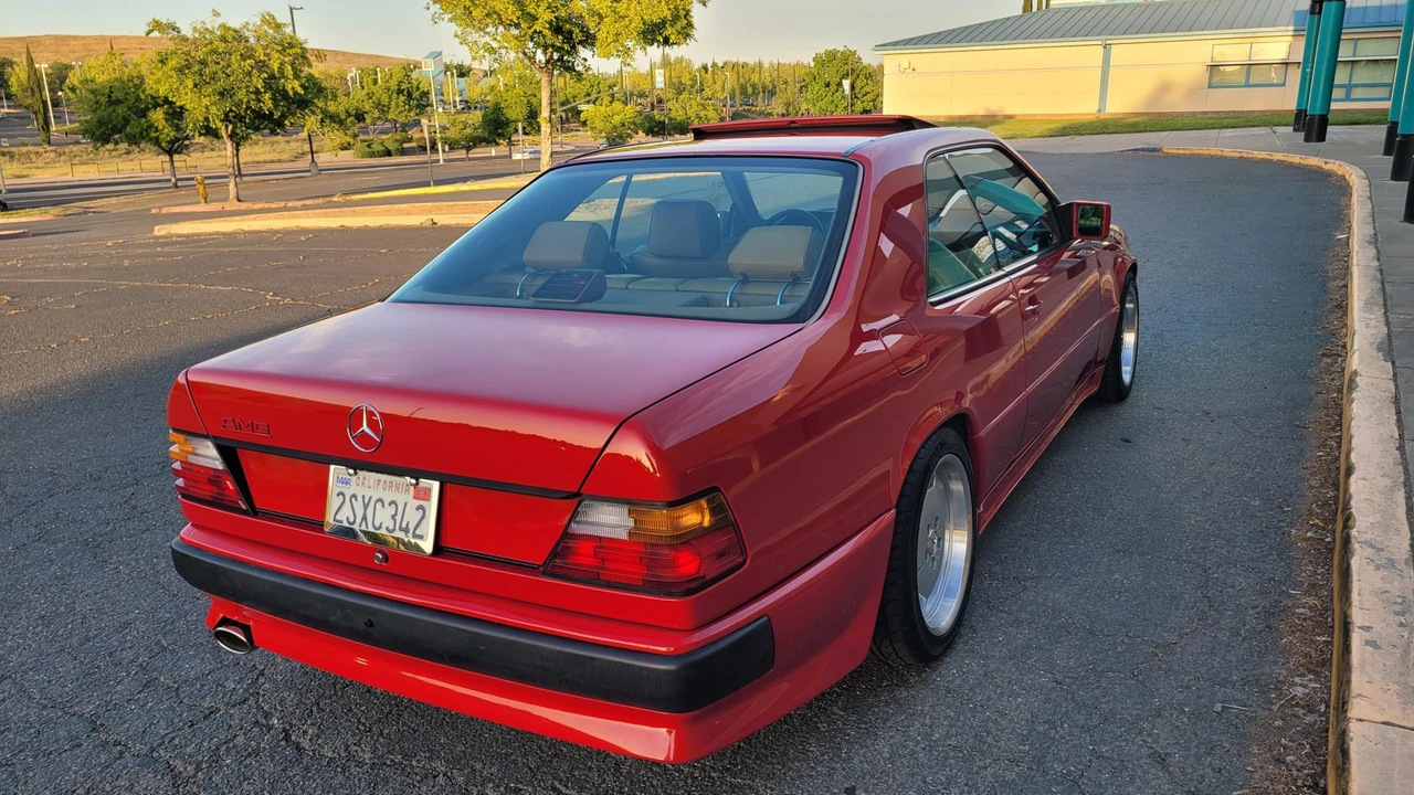 1988 Mercedes-Benz W124 E-Class - Image 15 of 31