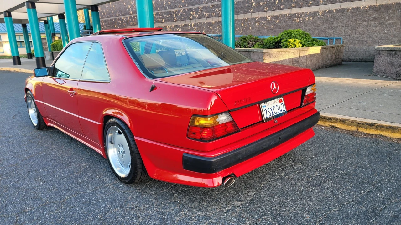 1988 Mercedes-Benz W124 E-Class - Image 11 of 31