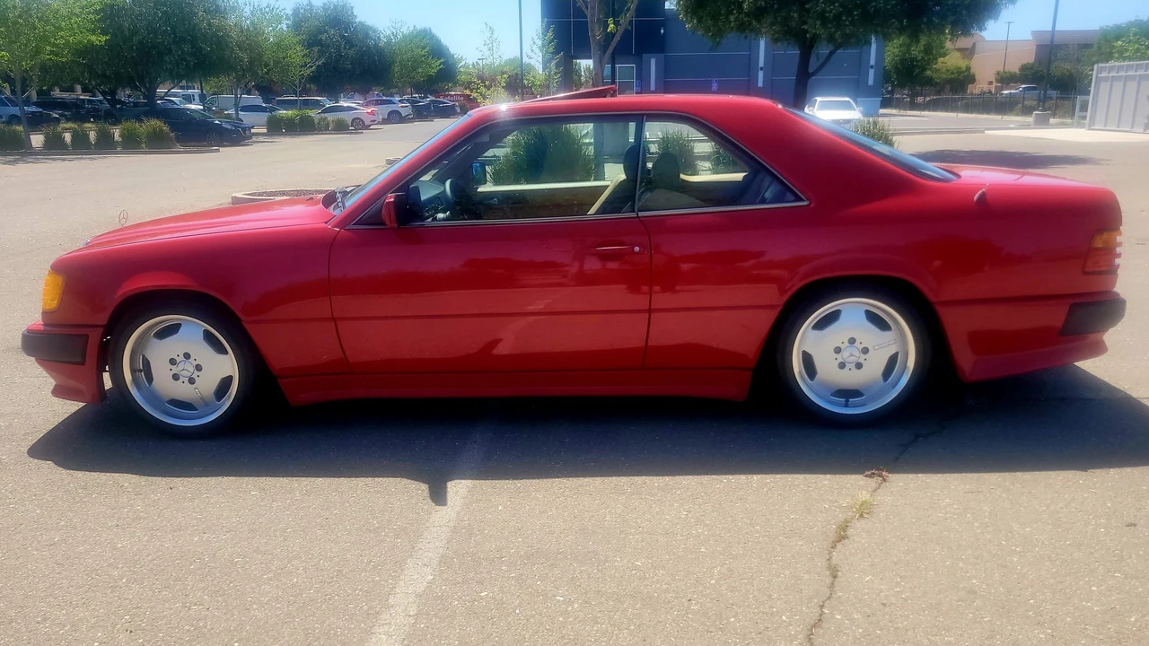 1988 Mercedes-Benz W124 E-Class - Image 25 of 31