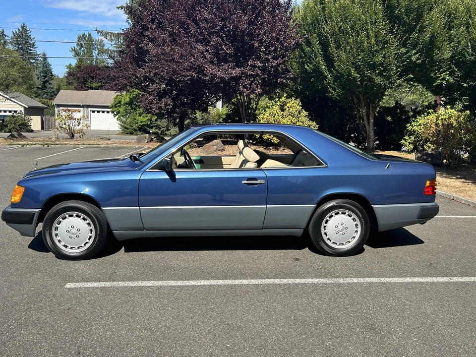 1988 Mercedes-Benz W124 E-Class - Image 13 of 31