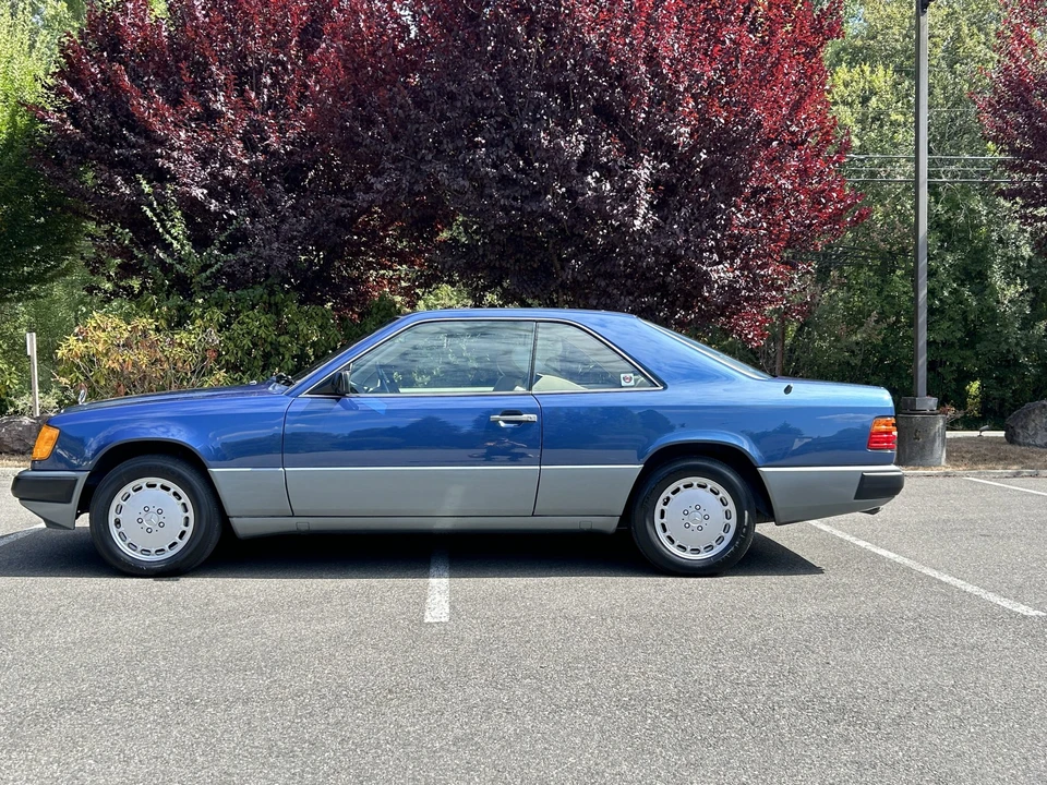 1988 Mercedes-Benz W124 E-Class - Image 2 of 31