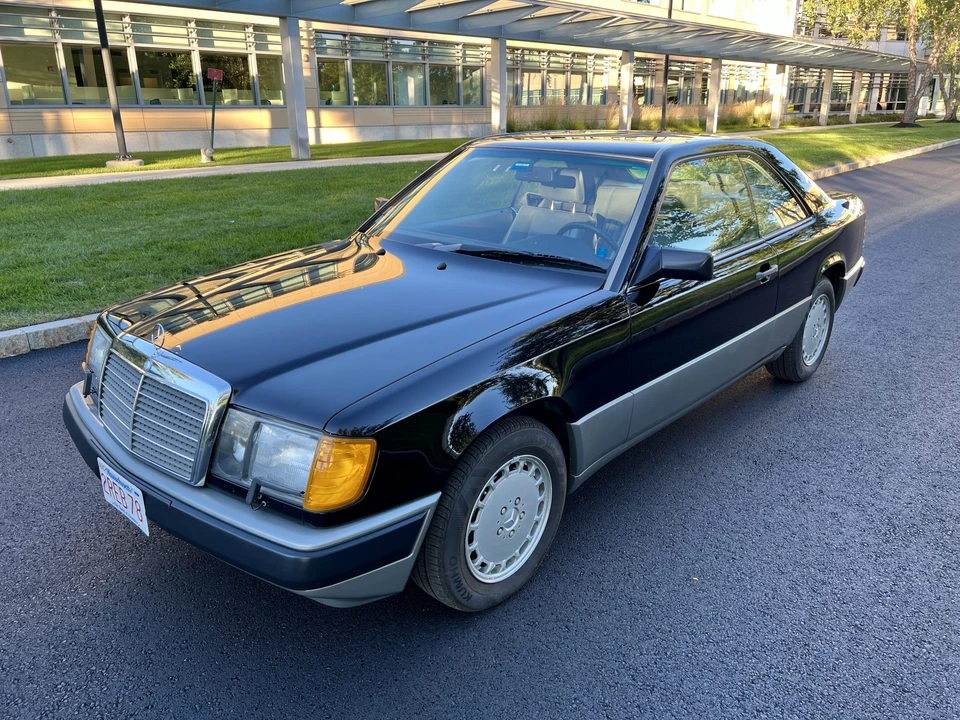 1988 Mercedes-Benz W124 E-Class - Image 15 of 31