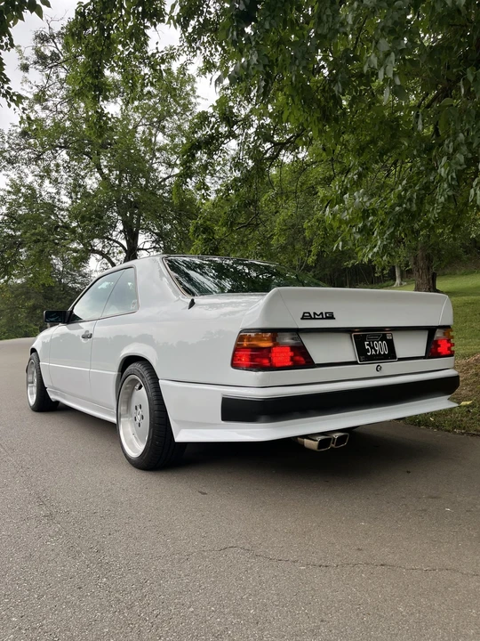 1988 Mercedes-Benz W124 E-Class - Image 21 of 31