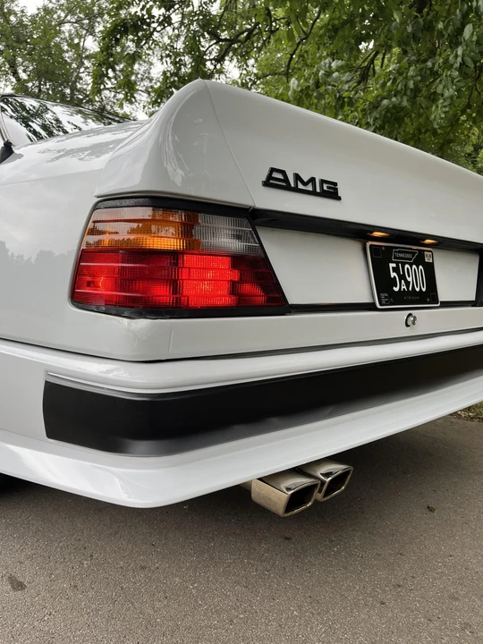 1988 Mercedes-Benz W124 E-Class - Image 31 of 31