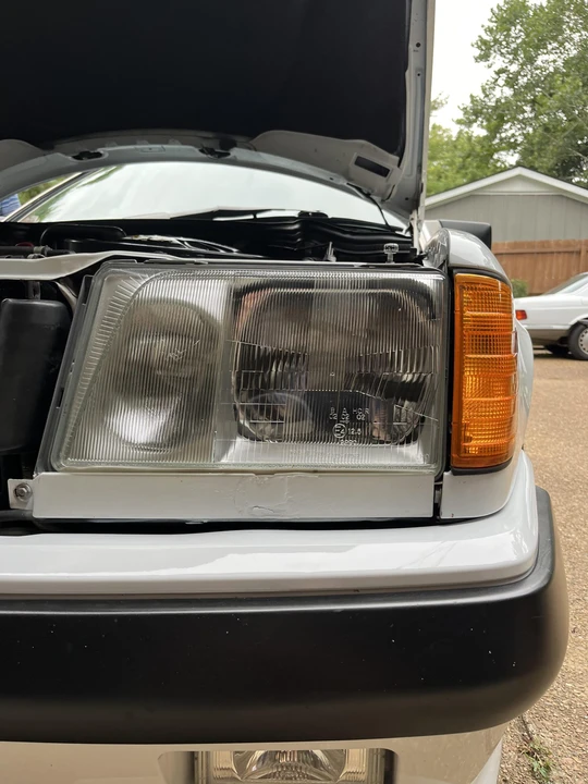 1988 Mercedes-Benz W124 E-Class - Image 29 of 31
