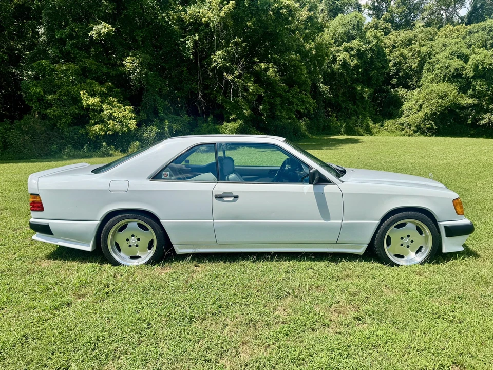 1988 Mercedes-Benz W124 E-Class - Image 8 of 31