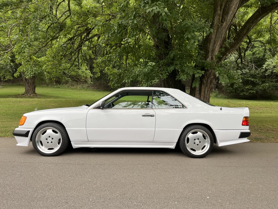 1988 Mercedes-Benz W124 E-Class - Image 22 of 31