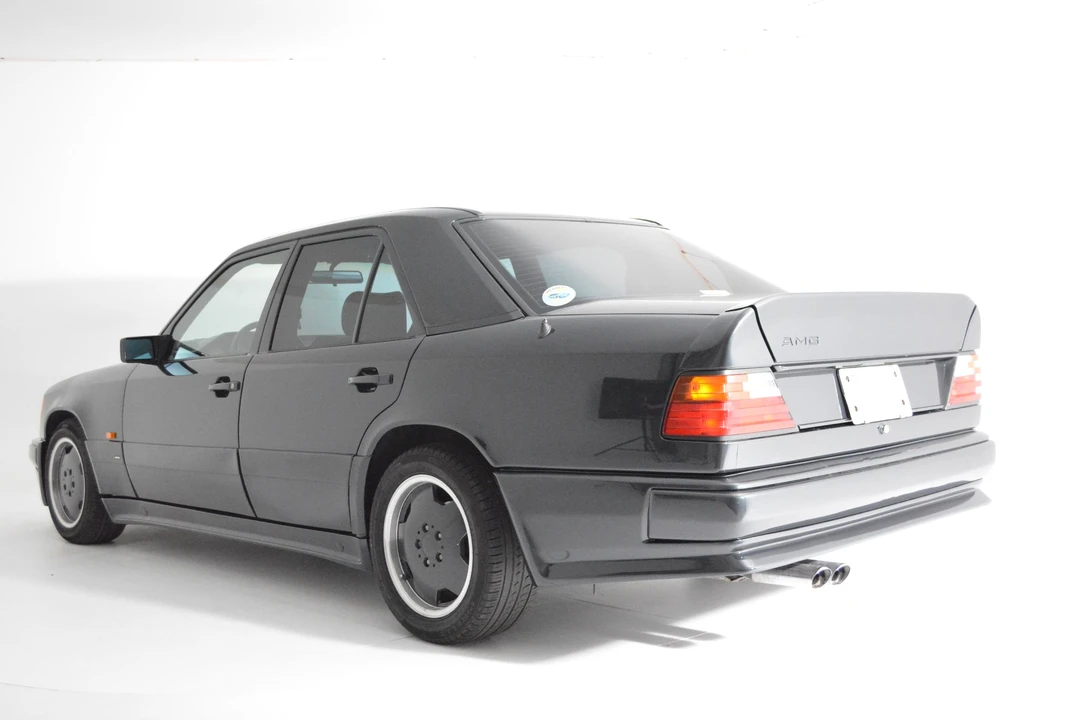 1988 Mercedes-Benz W124 E-Class - Image 5 of 31