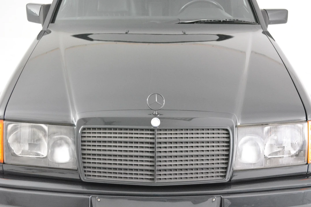 1988 Mercedes-Benz W124 E-Class - Image 31 of 31