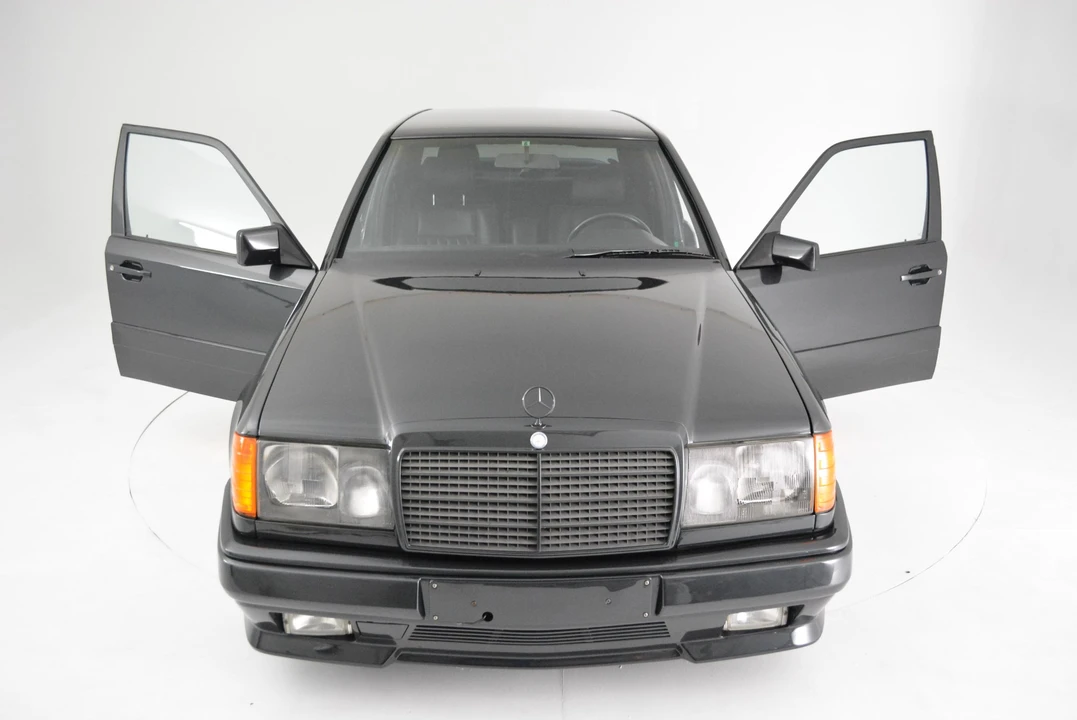 1988 Mercedes-Benz W124 E-Class - Image 30 of 31