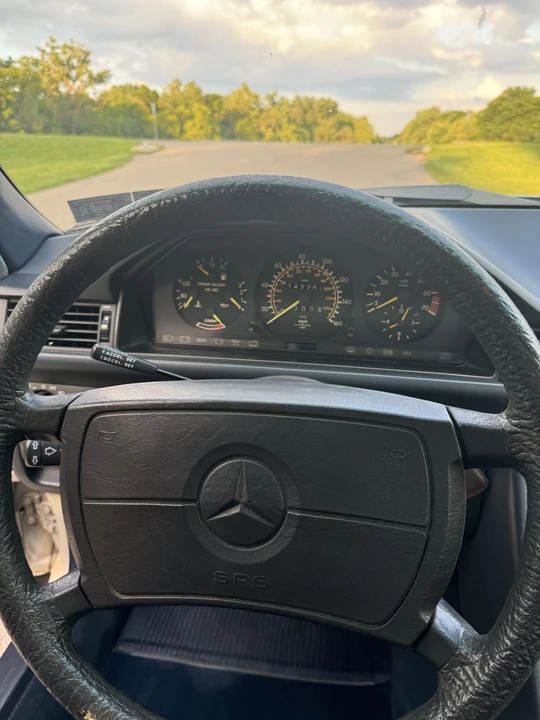 1988 Mercedes-Benz W124 E-Class - Image 31 of 31