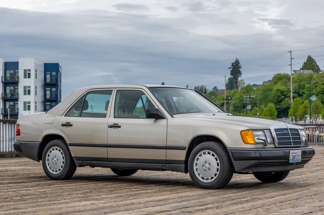 1988 Mercedes-Benz W124 E-Class - Image 5 of 31