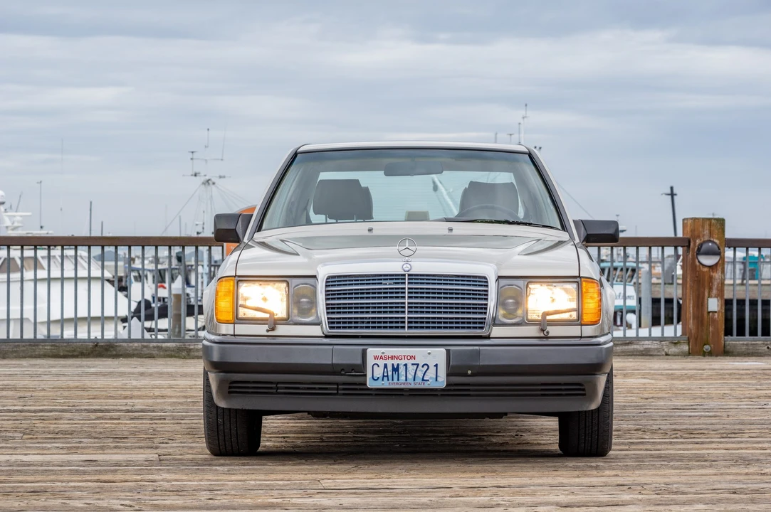 1988 Mercedes-Benz W124 E-Class - Image 17 of 31