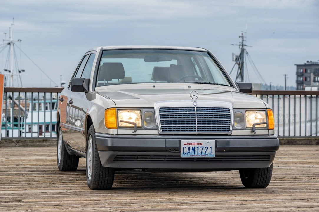 1988 Mercedes-Benz W124 E-Class - Image 19 of 31