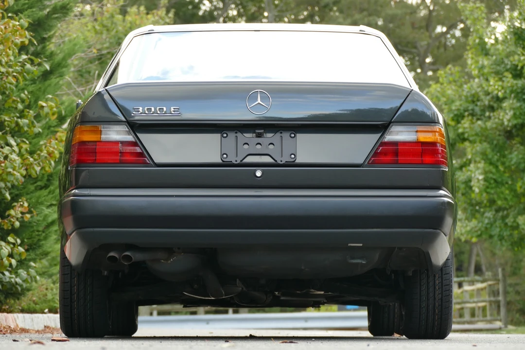 1988 Mercedes-Benz W124 E-Class - Image 6 of 31