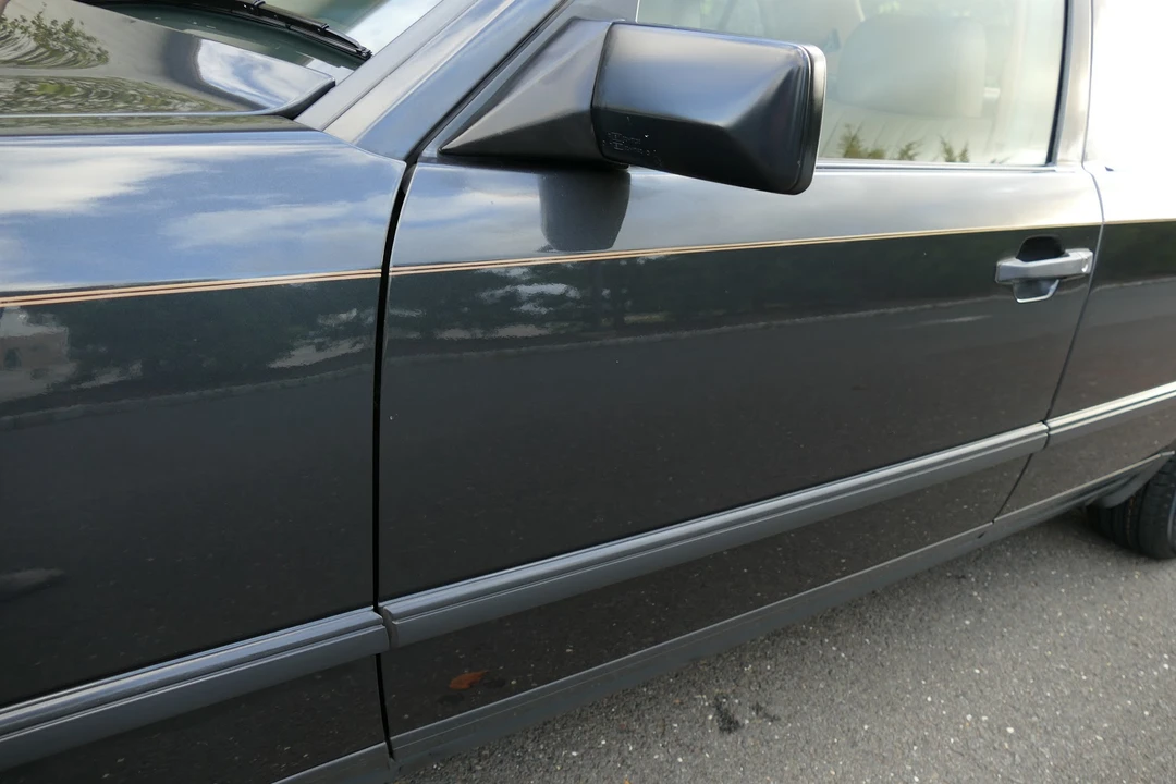 1988 Mercedes-Benz W124 E-Class - Image 24 of 31