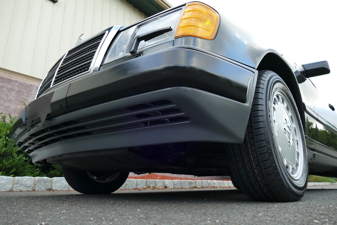 1988 Mercedes-Benz W124 E-Class - Image 18 of 31