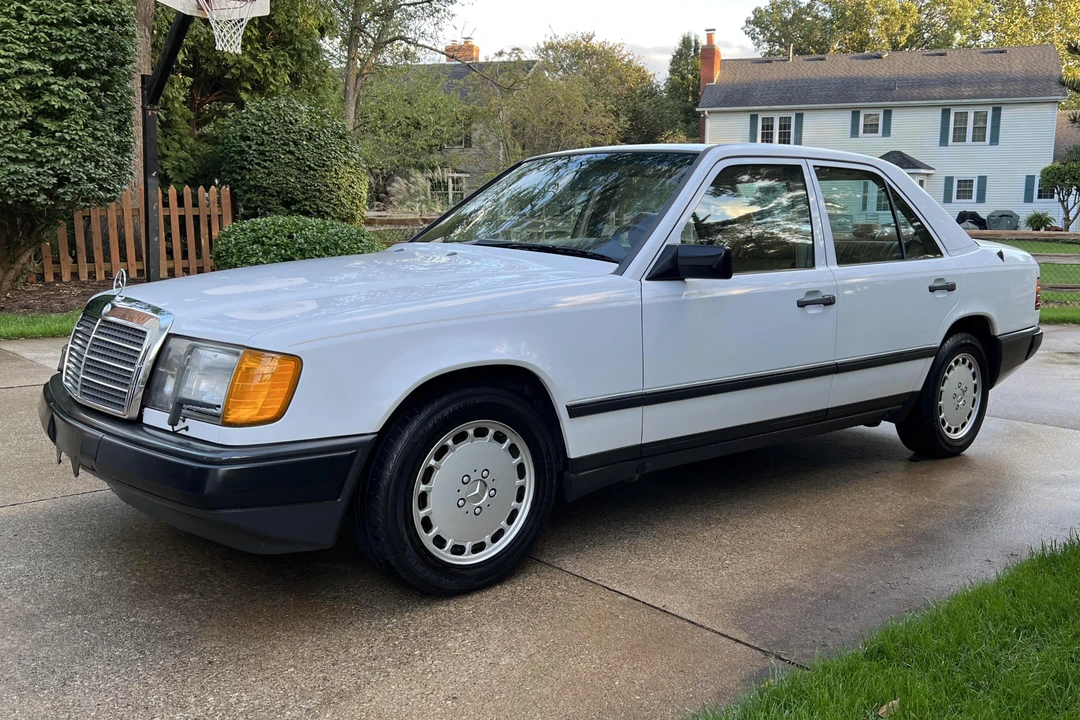 1988 Mercedes-Benz W124 E-Class - Image 3 of 31