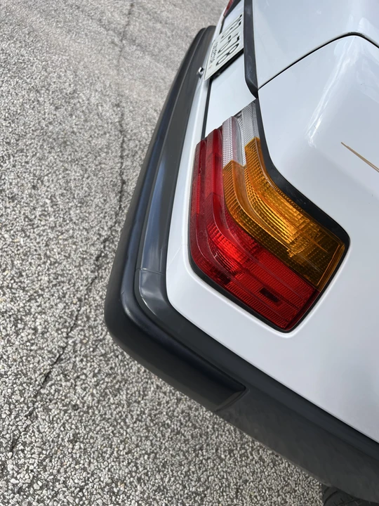 1988 Mercedes-Benz W124 E-Class - Image 23 of 31