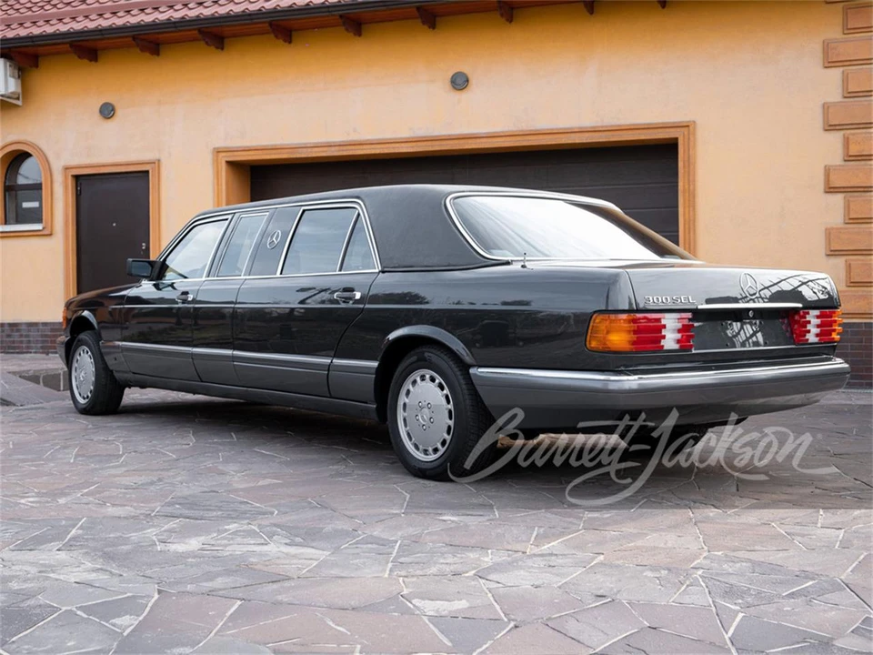 1988 Mercedes-Benz W126 S-Class Sedan - Image 3 of 5