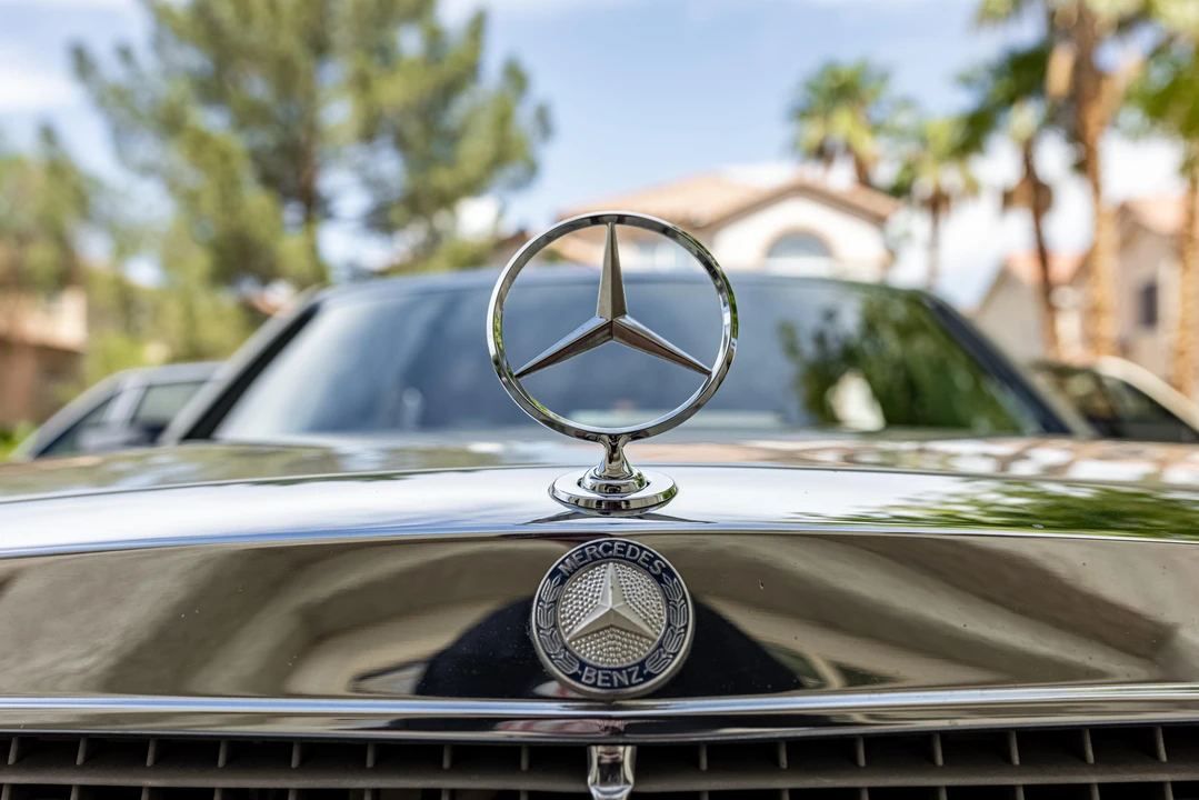 1988 Mercedes-Benz W126 S-Class Sedan - Image 20 of 31