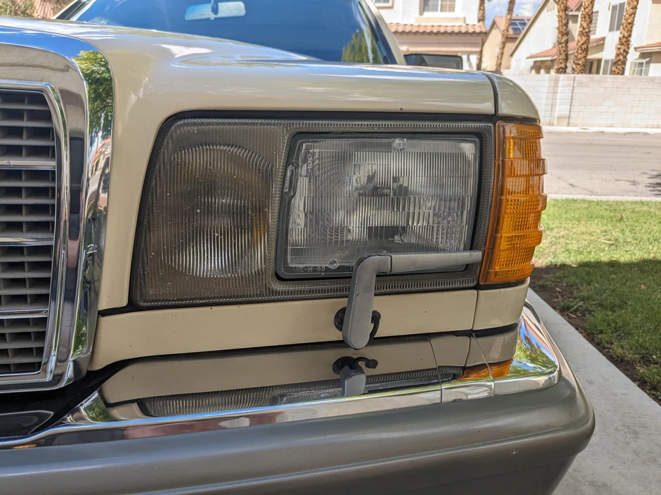 1988 Mercedes-Benz W126 S-Class Sedan - Image 21 of 31