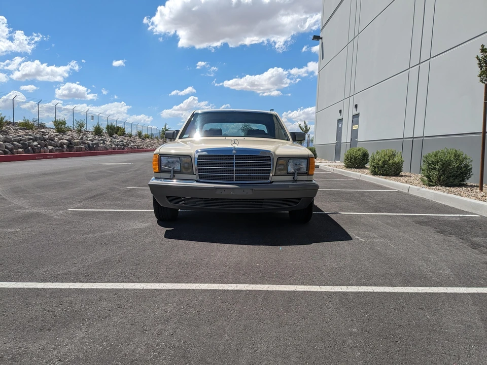 1988 Mercedes-Benz W126 S-Class Sedan - Image 6 of 31