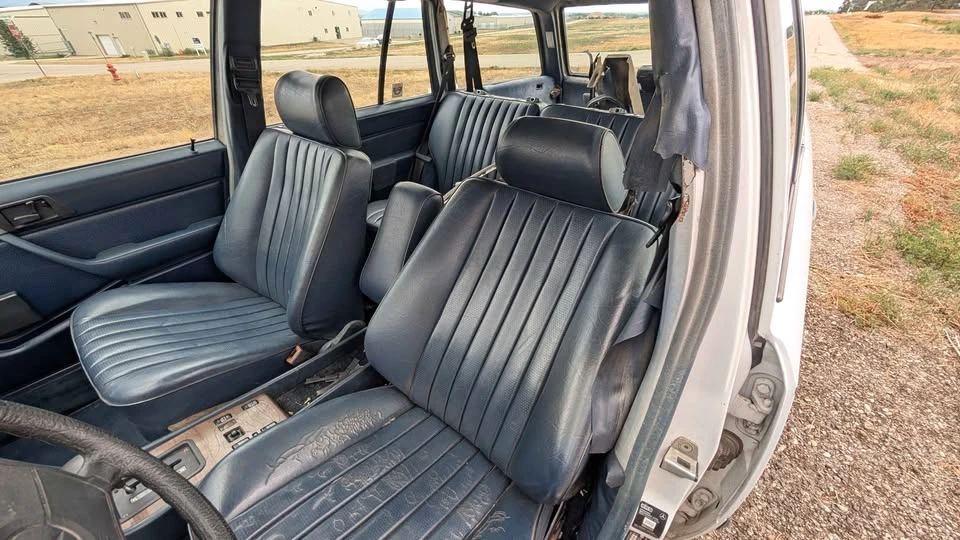 1988 Mercedes-Benz W124 E-Class - Image 10 of 16