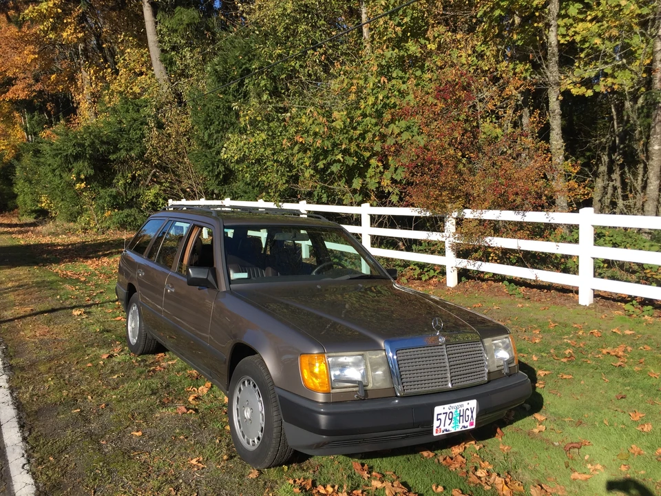 1988 Mercedes-Benz W124 E-Class - Image 27 of 31