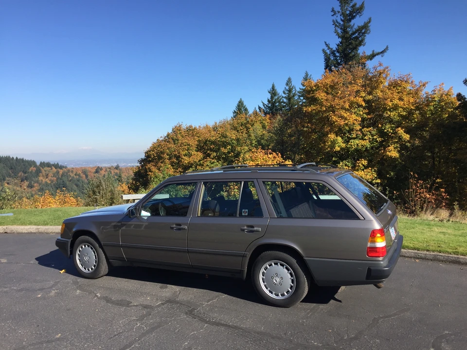 1988 Mercedes-Benz W124 E-Class - Image 29 of 31