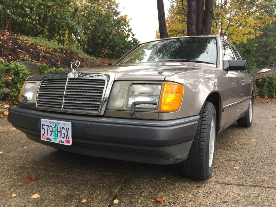 1988 Mercedes-Benz W124 E-Class - Image 20 of 31