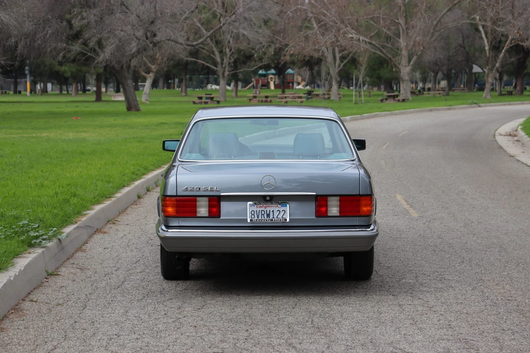 1988 Mercedes-Benz W126 S-Class Sedan - Image 21 of 31