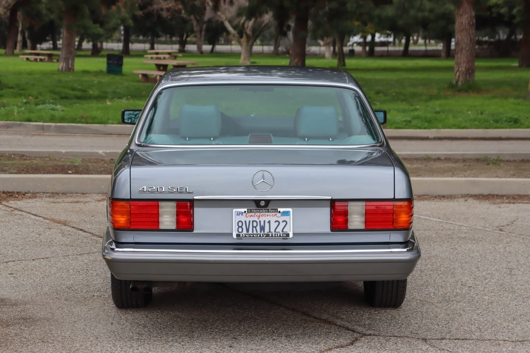 1988 Mercedes-Benz W126 S-Class Sedan - Image 22 of 31
