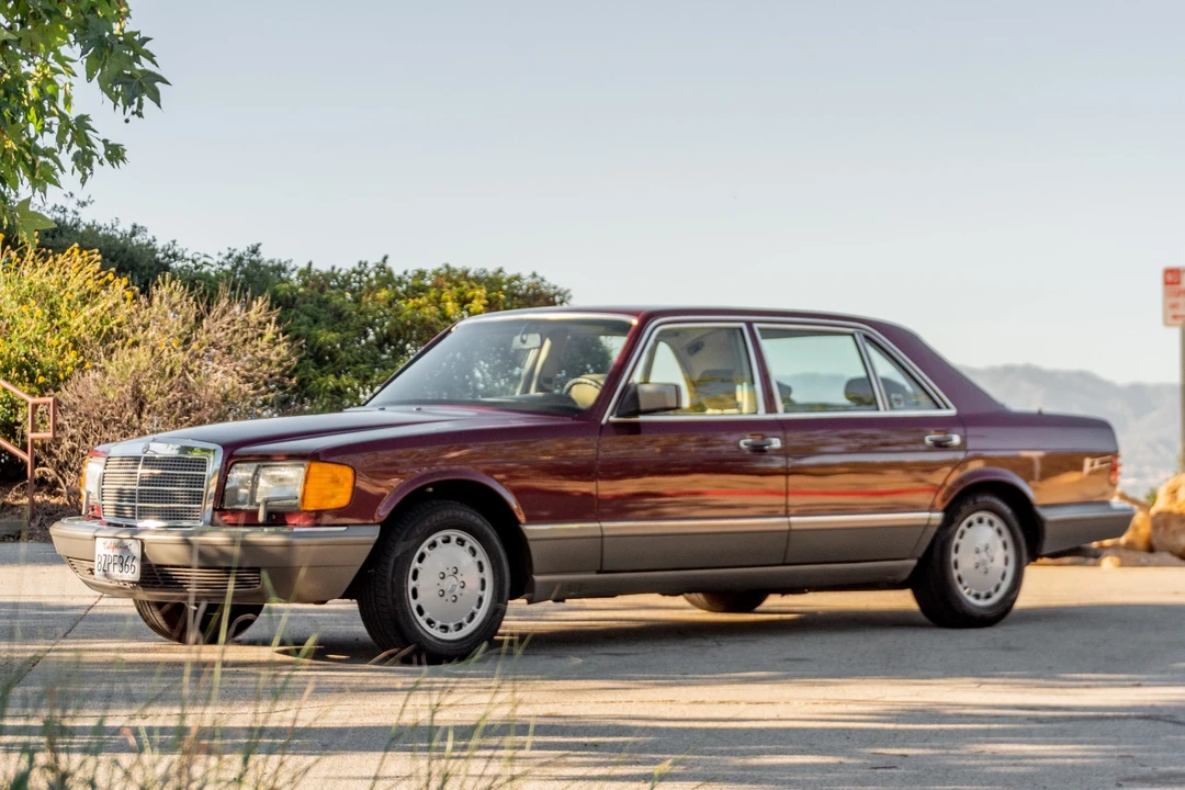 1988 Mercedes-Benz W126 S-Class Sedan - Image 10 of 31