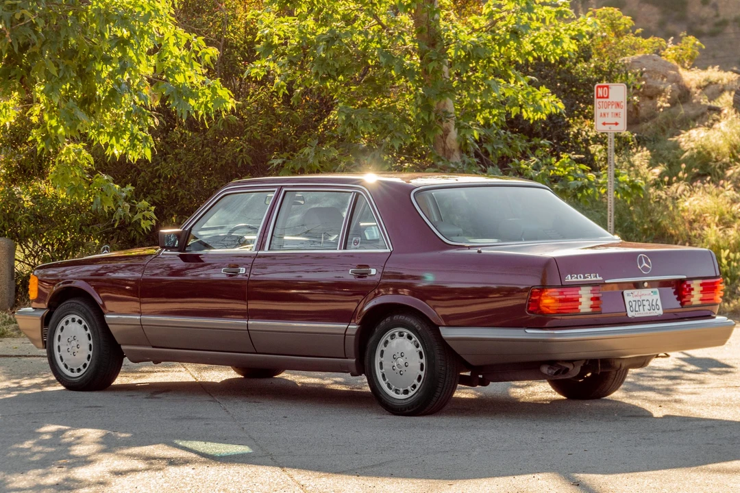 1988 Mercedes-Benz W126 S-Class Sedan - Image 21 of 31