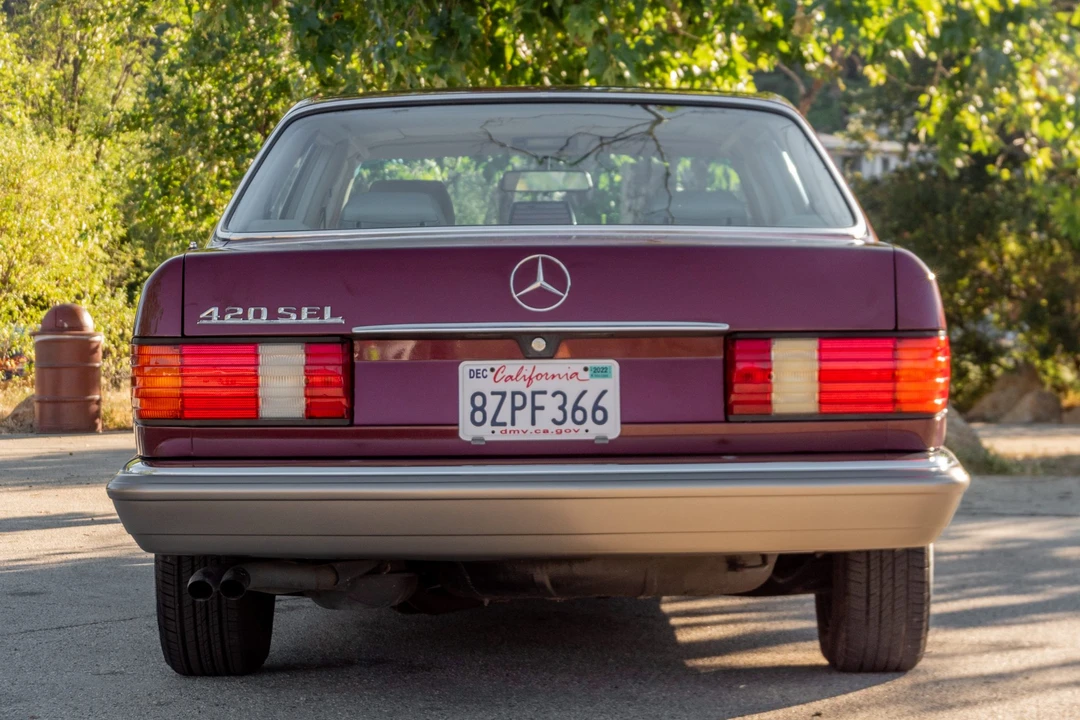 1988 Mercedes-Benz W126 S-Class Sedan - Image 23 of 31
