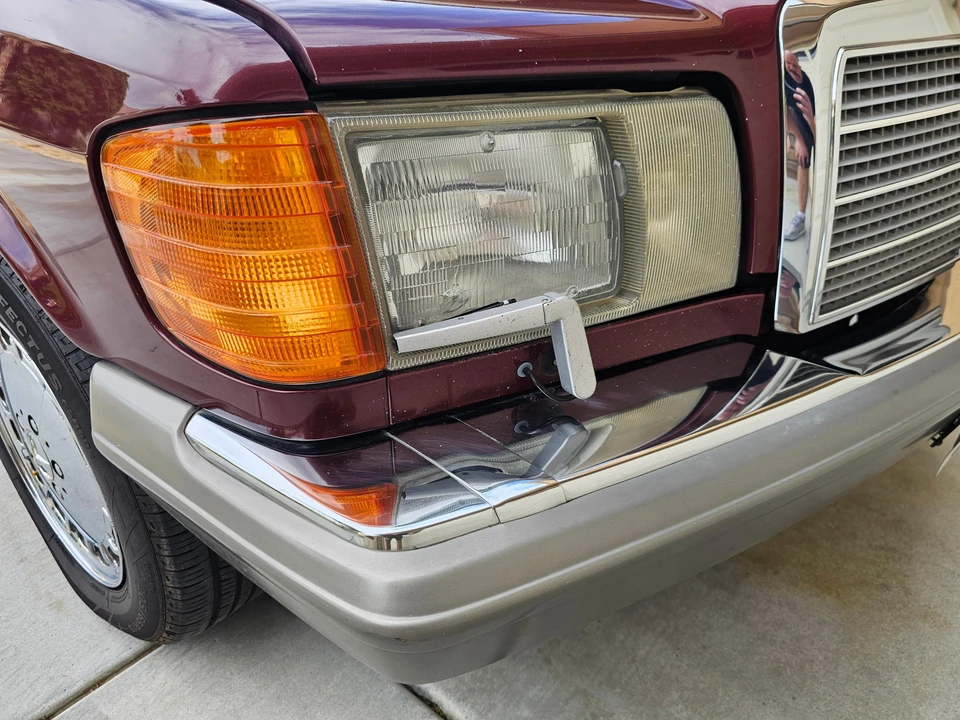 1988 Mercedes-Benz W126 S-Class Sedan - Image 28 of 31