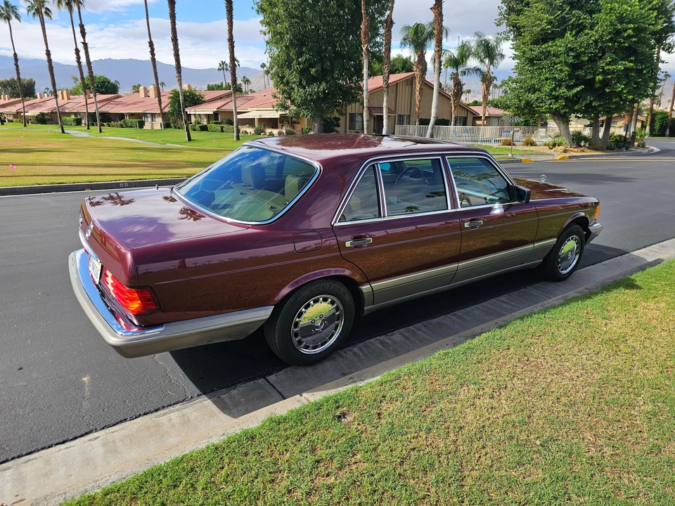 1988 Mercedes-Benz W126 S-Class Sedan - Image 17 of 31