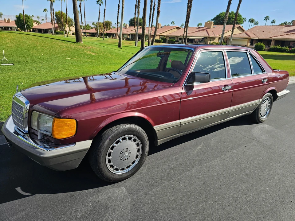 1988 Mercedes-Benz W126 S-Class Sedan - Image 10 of 31