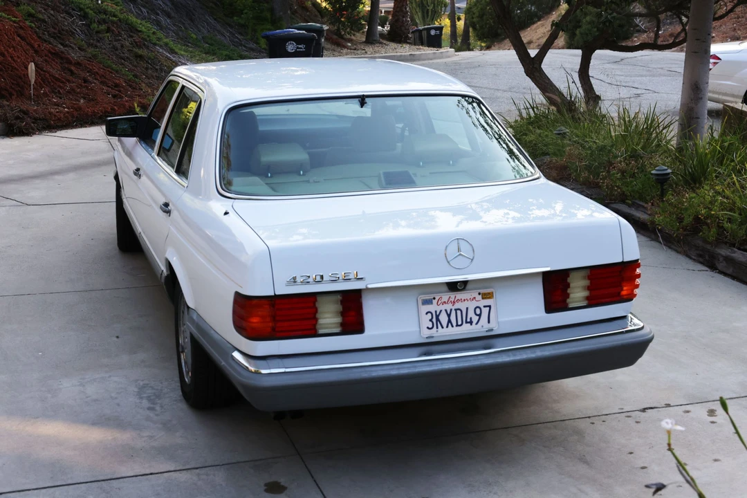 1988 Mercedes-Benz W126 S-Class Sedan - Image 28 of 31