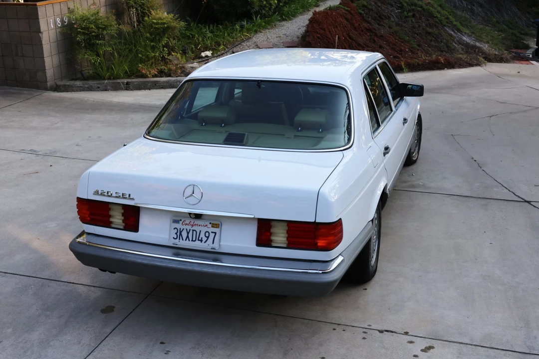 1988 Mercedes-Benz W126 S-Class Sedan - Image 29 of 31