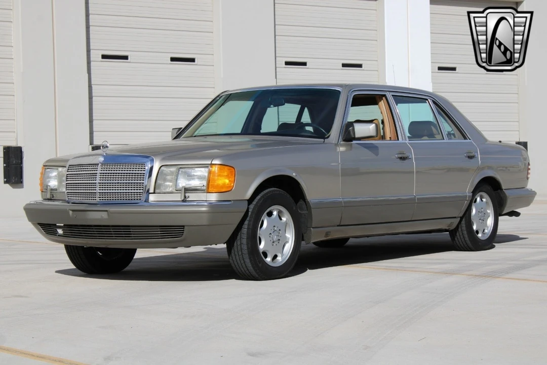 1988 Mercedes-Benz 500E & E500 - Image 3 of 21