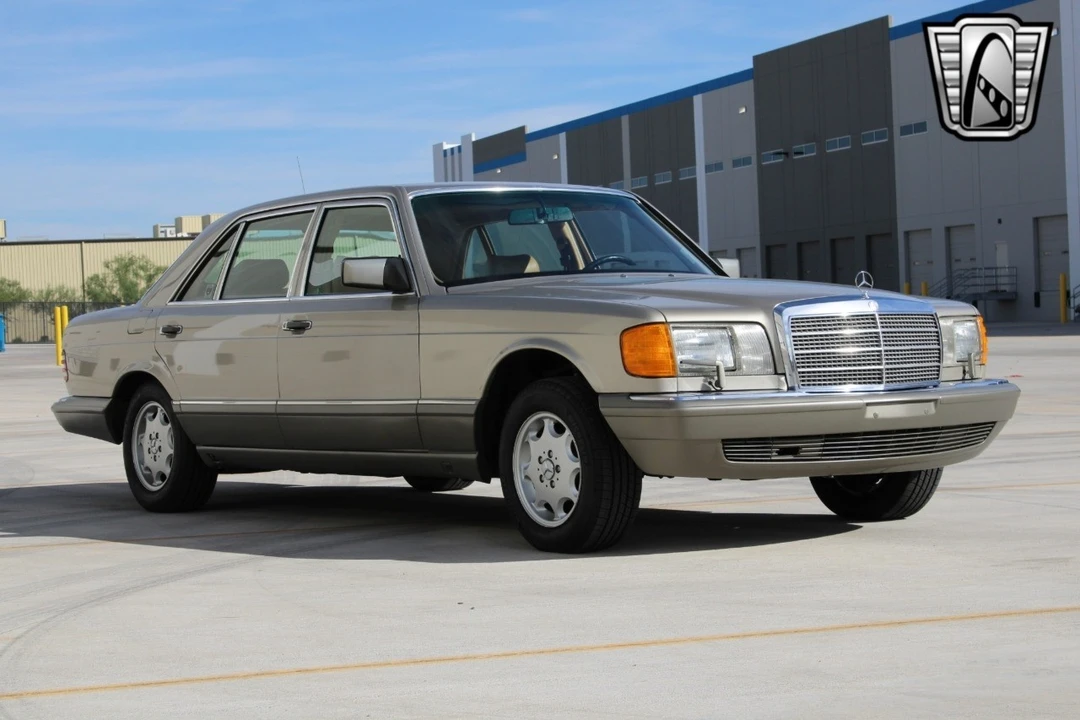 1988 Mercedes-Benz 500E & E500 - Image 7 of 21