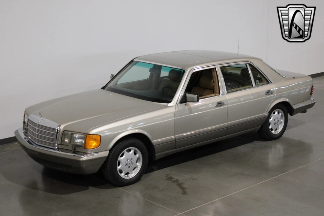 1988 Mercedes-Benz 500E & E500 - Image 15 of 21
